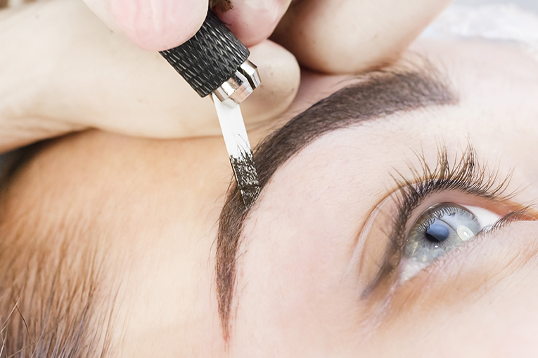 Eyebrow Microblading or Tinting Treatments in Kitchener Waterloo